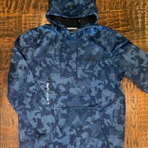 New with tags Mens Under Armour hoodie